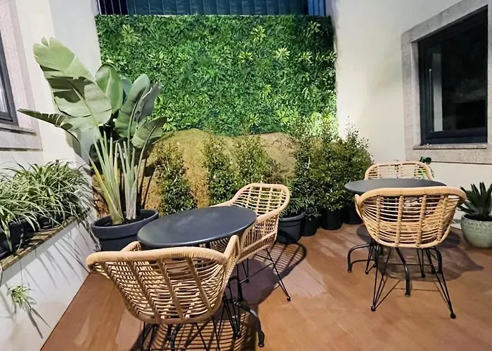 Lindo, Funcional E Charmoso Espaco - - H