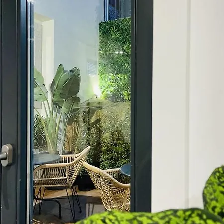 Lindo, Funcional E Charmoso Espaco - - H *