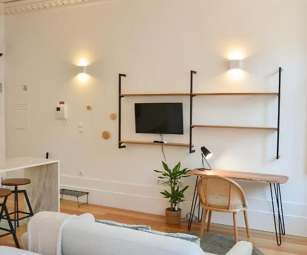 Lindo, Funcional E Charmoso Espaço - - H Appartement *