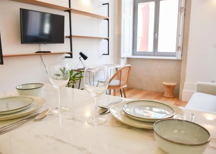 Lindo, Funcional E Charmoso Espaço - - H Appartement Oporto