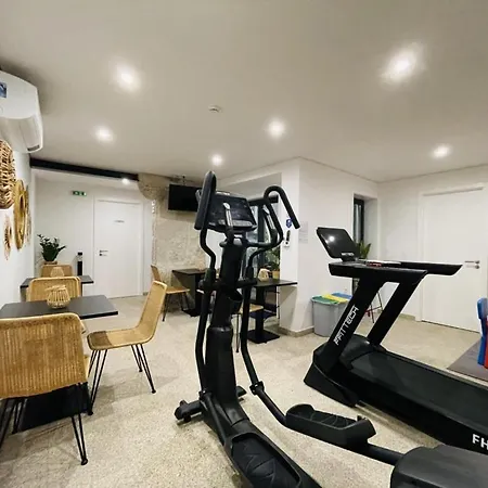 Lindo, Funcional E Charmoso Espaco - - H Apartment