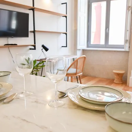 Lindo, Funcional E Charmoso Espaco - - H Apartamento Oporto