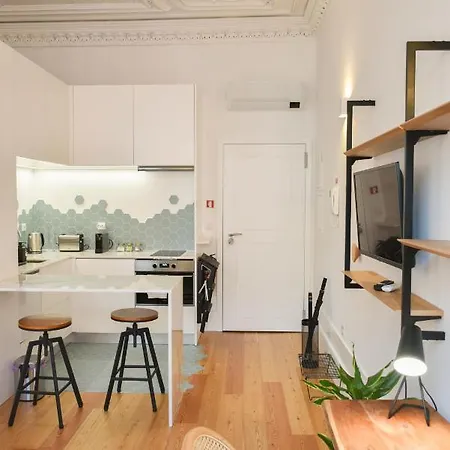 Lindo, Funcional E Charmoso Espaco - - H Apartamento